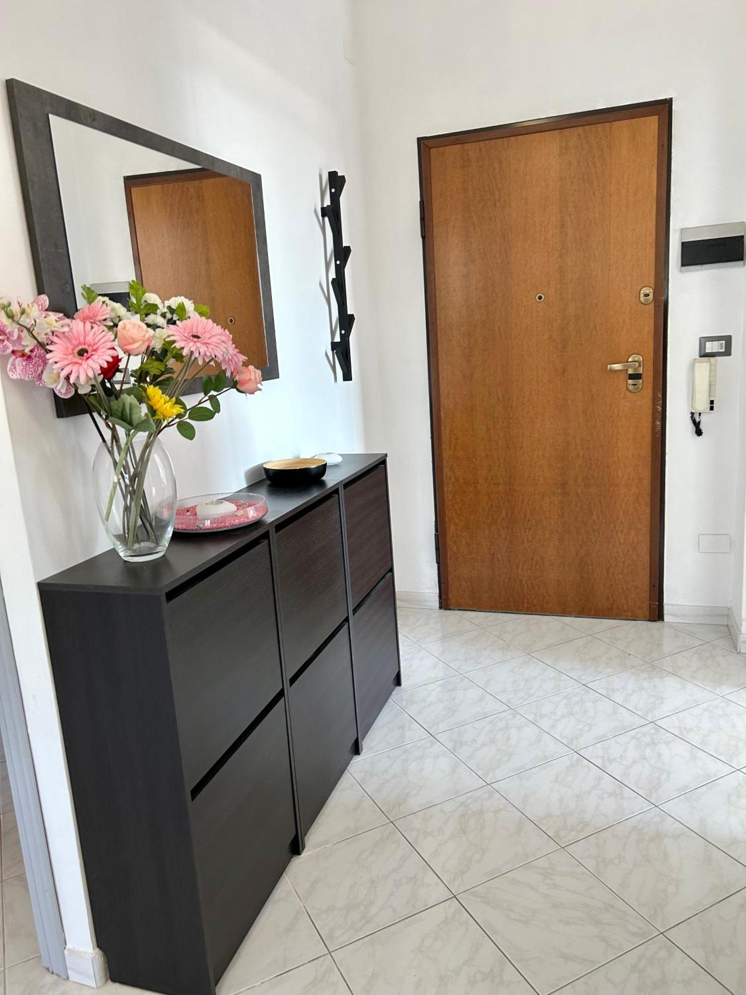 Lmhouse Apartman Arma di Taggia Kültér fotó