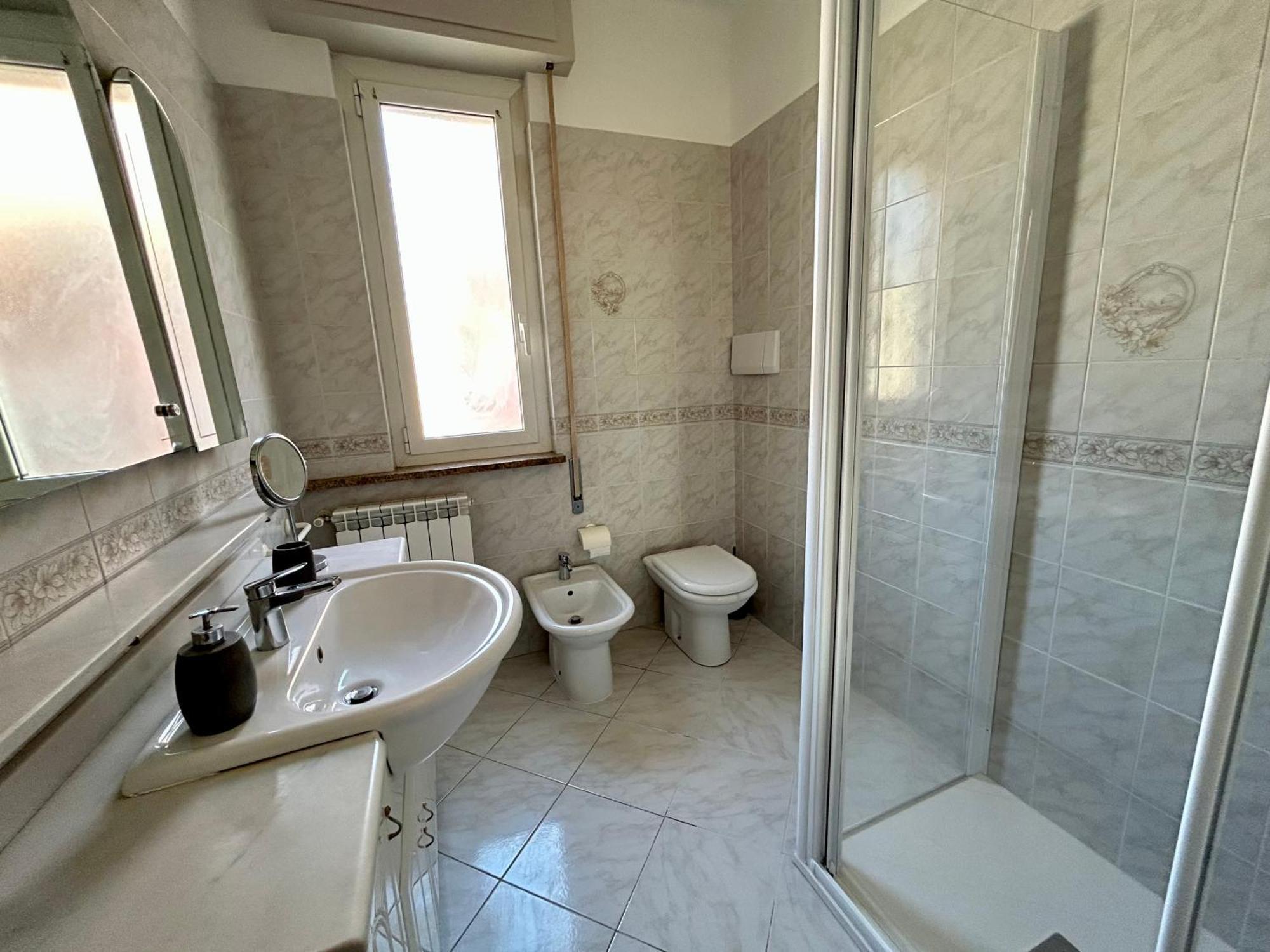 Lmhouse Apartman Arma di Taggia Kültér fotó
